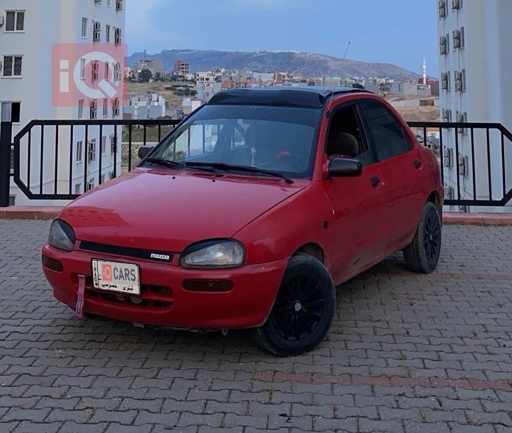 Mazda 121